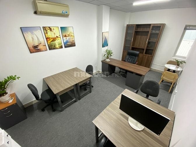 CHỈ 3 TRIỆU – VĂN PHÒNG CÓ CỬA SỔ, ĐẦY ĐỦ BÀN GHẾ – VÀO LÀM NGAY