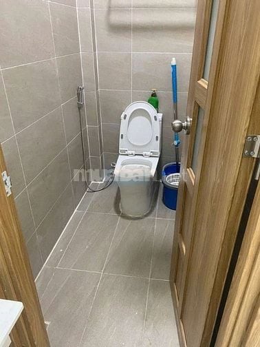 Cho thuê nhà hẻm 3m(XM) Cách Mạng Tháng 8, P.5, Q.Tân Bình giá 15tr