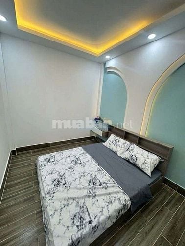 Cho thuê nhà hẻm 3m(XM) Cách Mạng Tháng 8, P.5, Q.Tân Bình giá 15tr