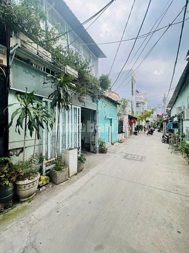 Dãy trọ 8 phòng quận 7 giá 4,55 tỷ 