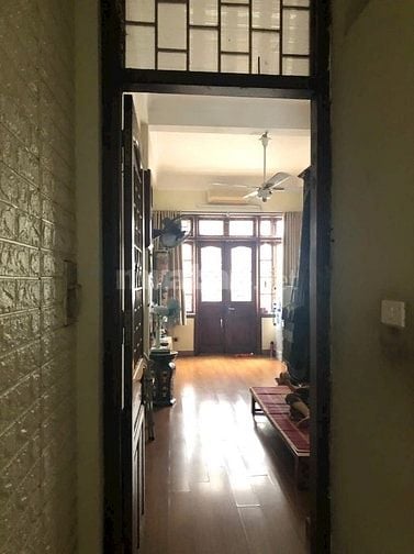 Chính chủ bán nhà mặt phố Bạch Mai 52m2, 4 tầng, 2 mặt thoáng. 32,5 tỷ