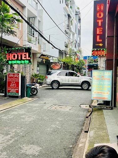 Bán nhà đẹp 4 lầu sau mặt tiền 982/1 QUANG TRUNG P8 Gò Vấp 