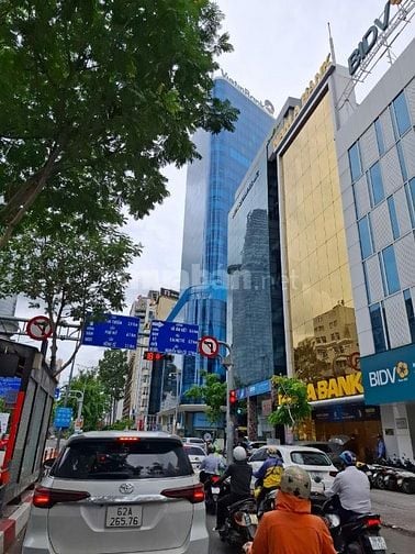Chuyển Nhượng Tòa Nhà Văn Phòng 2 mặt tiền Hàm Nghi Q1 giá 2200 tỷ