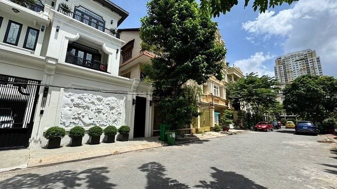 Thảo Điền - Nguyễn Văn Hưởng - DT 200m2- 65 tỷ