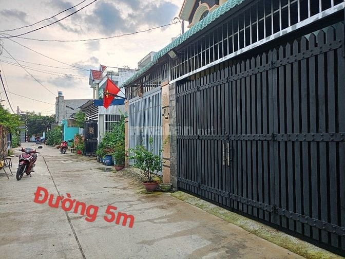 CHÍNH CHỦ bán NHANH đất thổ cư 5x20 ấp 4 Xuân Thới Thượng Hóc Môn 