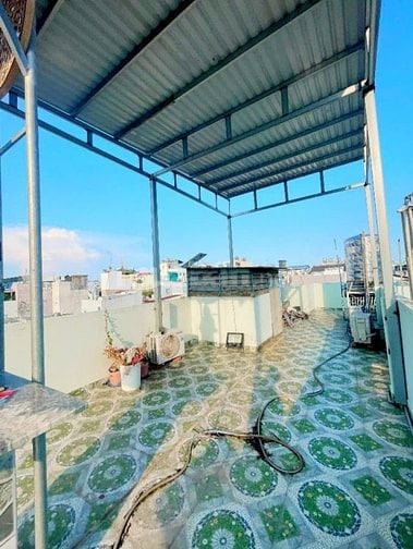 Quận 4: Bán nhà mặt tiền hẻm 4 tầng. Tiện ở và kinh doanh nhiều ngành 