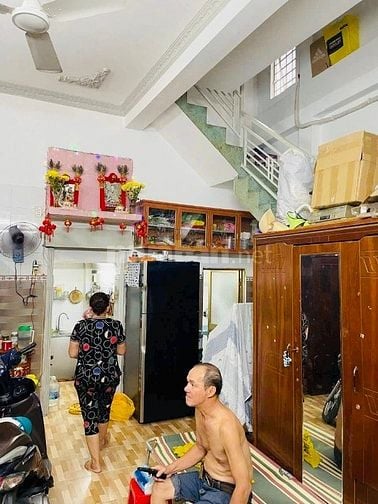 Bán nhà rẻ đẹp 2 lầu (4,5x8) 246/ Nguyễn Thái Sơn p4 Gò Vấp Bv175