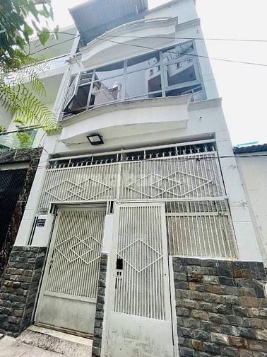 Bán nhà rẻ đẹp 2 lầu (4,5x8) 246/ Nguyễn Thái Sơn p4 Gò Vấp Bv175