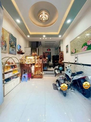 Quận 4: Bán nhà mặt tiền hẻm 4 tầng. Tiện ở và kinh doanh nhiều ngành 