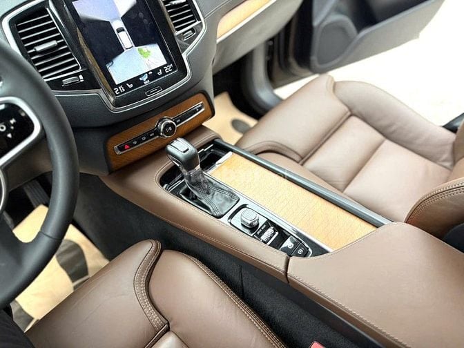 🆕 VOLVO XC90  • Sản xuất : 2018 • Odo : 70.000kilomet - xe hoàn hảo