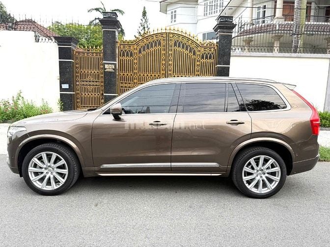 🆕 VOLVO XC90  • Sản xuất : 2018 • Odo : 70.000kilomet - xe hoàn hảo