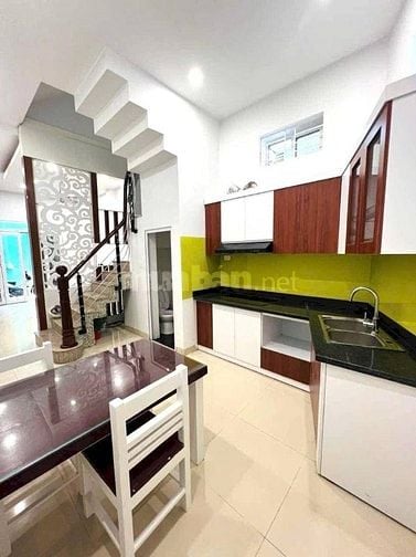 CHÍNH CHỦ NHỜ BÁN NHÀ PHỐ TRẦN HOÀ, 32M2, 3 TẦNG, 5.8 TỶ