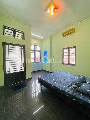 Cho thuê nhà chính chủ , hẻm xe hơi , yên tỉnh , thoáng mát
