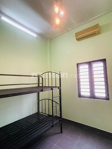 Cho thuê nhà chính chủ , hẻm xe hơi , yên tỉnh , thoáng mát