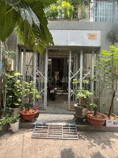 Nhà Đẹp Quận 12 – 1 Trệt 2 Lầu, 50m², Hẻm Rộng, Giá Mềm