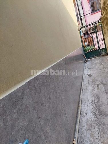 Bán nhà hai góc mặt tiền Quận 6 đẹp
