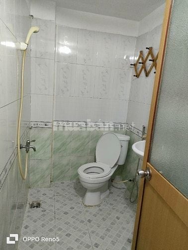 Cho thuê phòng tại 236 Điện Biên phủ, giá 4.2tr, phòng rộng