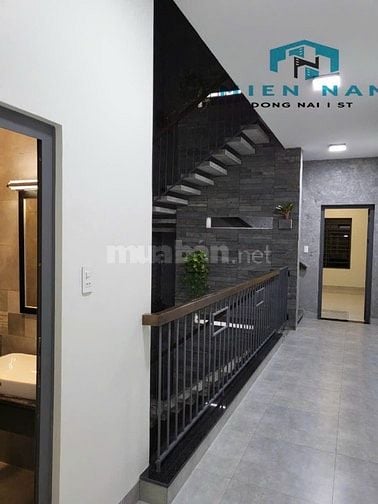 Cho thuê nhà đẹp thiết kế thoáng sang trọng khu dân cư Hoá An 