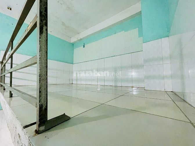 còn 1 phòng cho thuê sát chợ Thành Nam, đối diện Acecook, kp1B, An Phú