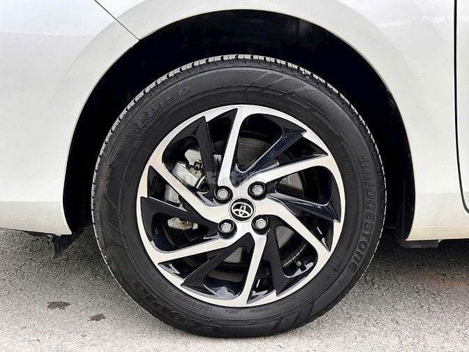 Toyota Vios 2022 1.5E CVT - 16000 km