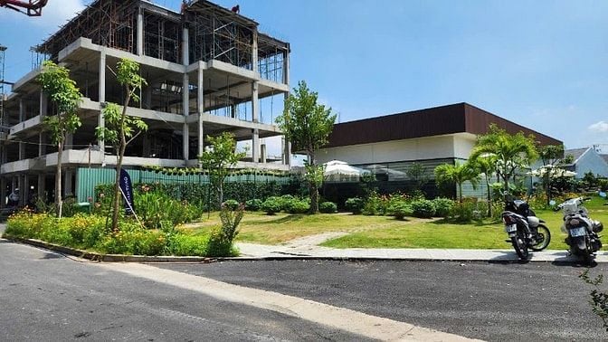 🔥 Cá mập mắc cạn - Nhà đẹp bình chánh - Giá chỉ bằng căn hộ chung cư 