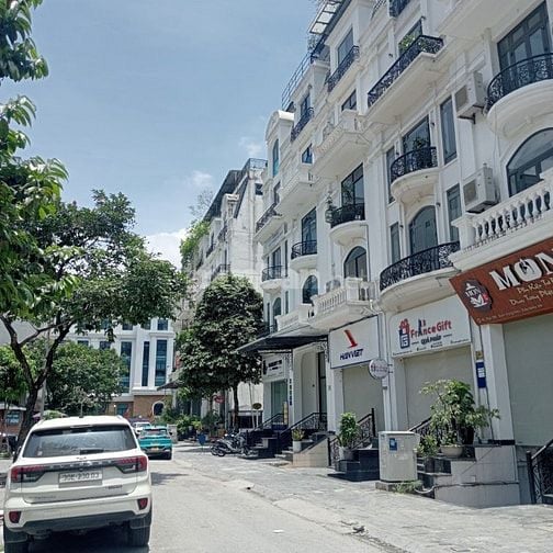 Mặt phố Trung Kính – Trung Hòa. Vũ Phạm Hàm. Yên Hòa Cầu Giấy – Hà Nội