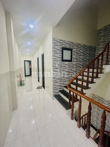 BÌNH THẠNH- GẦN BV UNG BƯỚU- HXH THÔNG- 135m2 NỞ HẬU- 4 TẦNG- 19,x TỶ