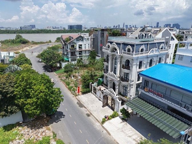 Thạnh Mỹ Lợi- Bán Đất Ngang 15m Xây Biệt Thự DT 285m2- 63 tỷ- Sổ hồng