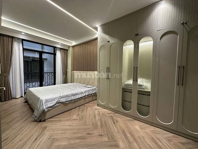 Nhà Đẹp Kinh Doanh, Thang Máy, Khâm Thiên 34m, 7 tầng, mt 6m, 12 tỷ