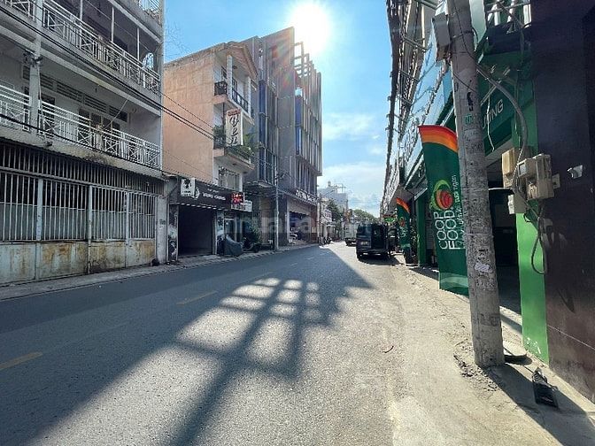 Tòa nhà xây 5 Tầng 1710m2 mặt tiền Phạm Phú Thứ, Tân Bình