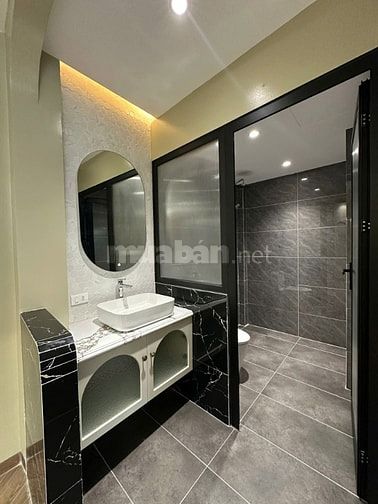 Nhà Đẹp Kinh Doanh, Thang Máy, Khâm Thiên 34m, 7 tầng, mt 6m, 12 tỷ