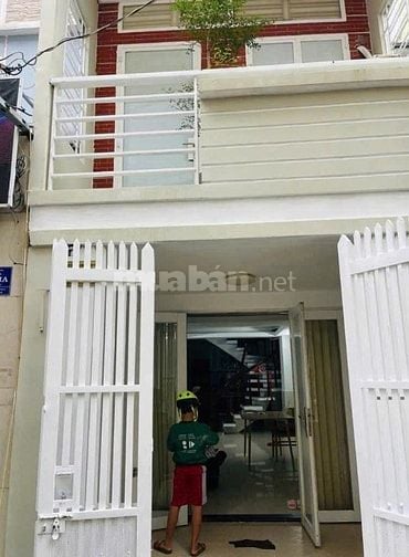 Cho thuê nhà hẻm 4m(XH) Bùi Thị Xuân, P.3, Q.Tân Bình giá 13tr
