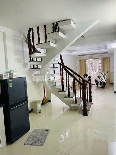 Cho thuê nhà hẻm 4m(XH) Bùi Thị Xuân, P.3, Q.Tân Bình giá 13tr