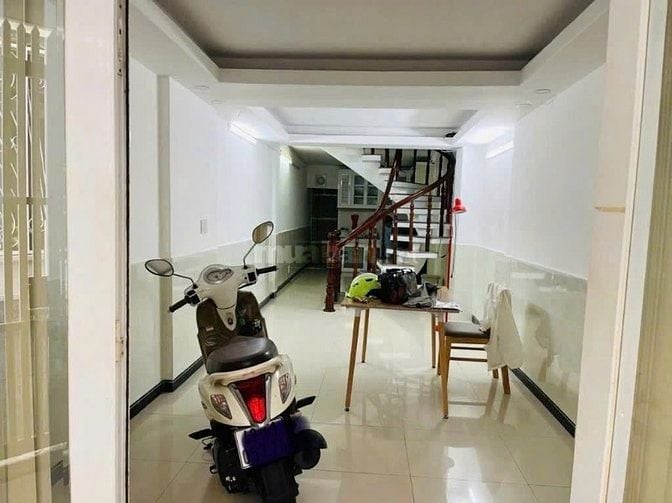 Cho thuê nhà hẻm 4m(XH) Bùi Thị Xuân, P.3, Q.Tân Bình giá 13tr