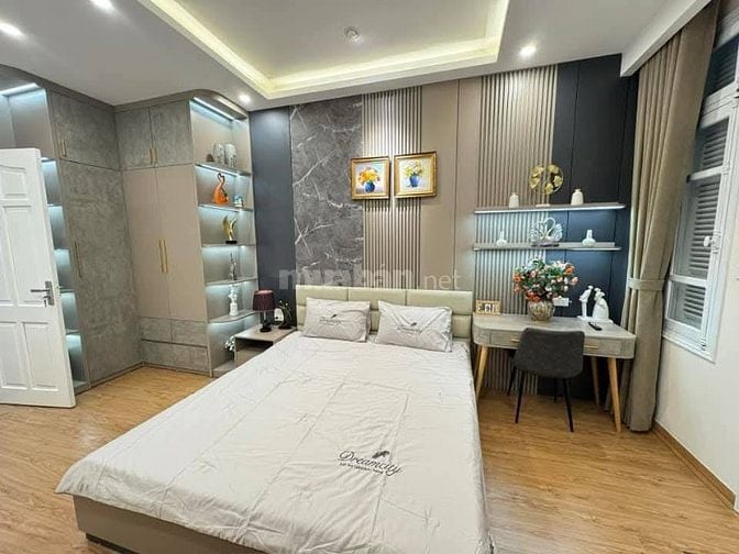 Nhà Đẹp Gần Đường Ô TÔ Tân Mai, Hoàng Mai 35m, 5 tầng, mt 3.7m, 10 tỷ