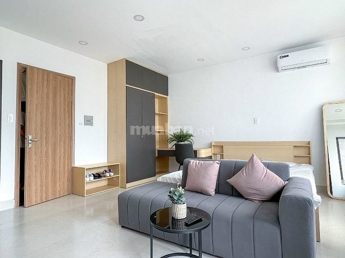 Căn hộ studio balcony thiết kế sang trọng, hiện đại, Quận 2