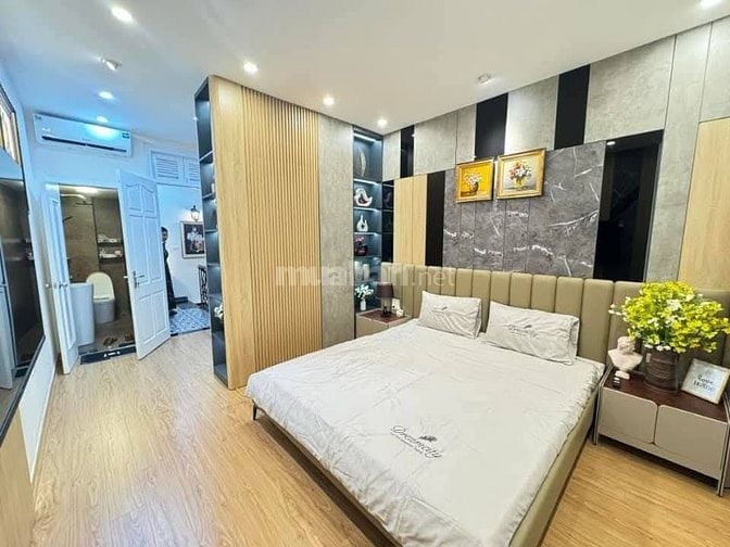 Nhà Đẹp Gần Đường Ô TÔ Tân Mai, Hoàng Mai 35m, 5 tầng, mt 3.7m, 10 tỷ