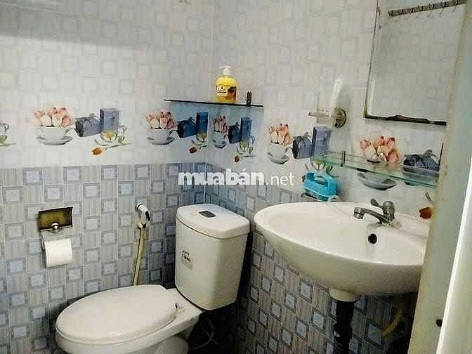 BÁN GẤP 2 CĂN NHÀ TRONG THÁNG 6 - GIÁ RẺ CHÍNH CHỦ