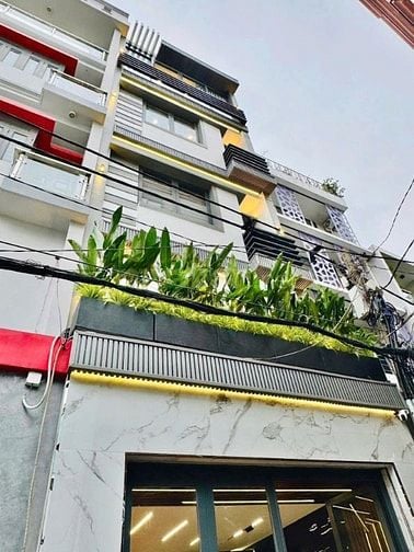Bán căn nhà tuyệt đẹp, hẻm 6m, sát  mặt tiền đường Quang Trung