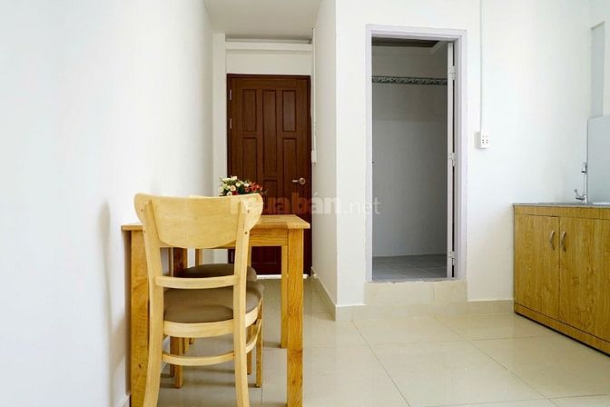 Phòng Căn hộ tách bếp đủ nội thất Quận Tân Bình (Gần Etown Cộng Hòa)