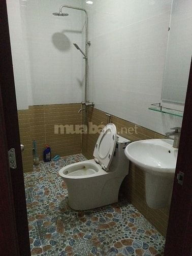 Nhà hẽm gần chợ liên ấp 123 đường Liên Ấp 123