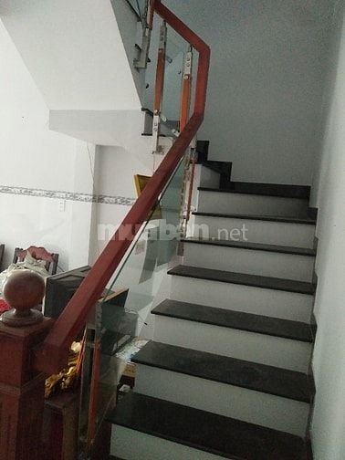 Nhà hẽm gần chợ liên ấp 123 đường Liên Ấp 123