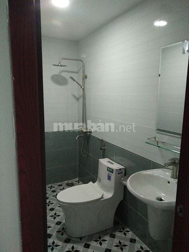 Nhà hẽm gần chợ liên ấp 123 đường Liên Ấp 123