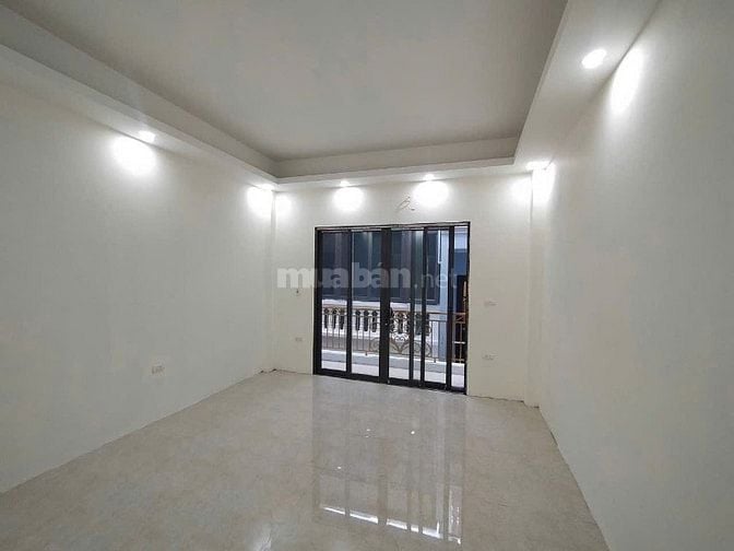 TÔI CHỦ NHÀ 19 ngách 103/4/2, ngõ 103 Lý Sơn (ngõ 606 Ngọc Thụy)