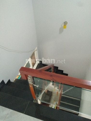 Nhà hẽm gần chợ liên ấp 123 đường Liên Ấp 123