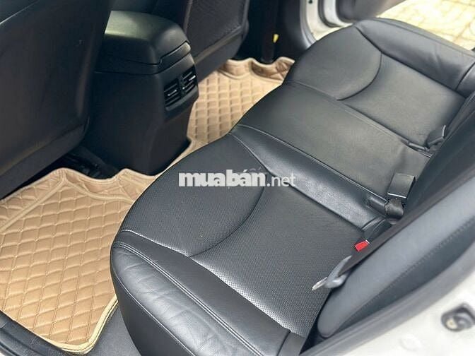 Hyundai Elantra 2015 1.8 AT - 76000 km