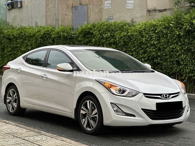 Hyundai Elantra 2015 1.8 AT - 76000 km