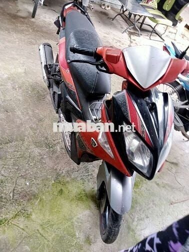 Nhà dư xe bán bớt