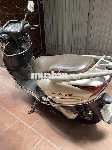 Dư không dùng cần bán xe lead 2009