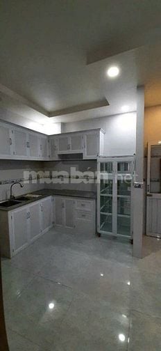 Bán nhà chính chủ Phường 27, Q.Bình Thạnh, 1 sẹc, sát mặt tiền đường